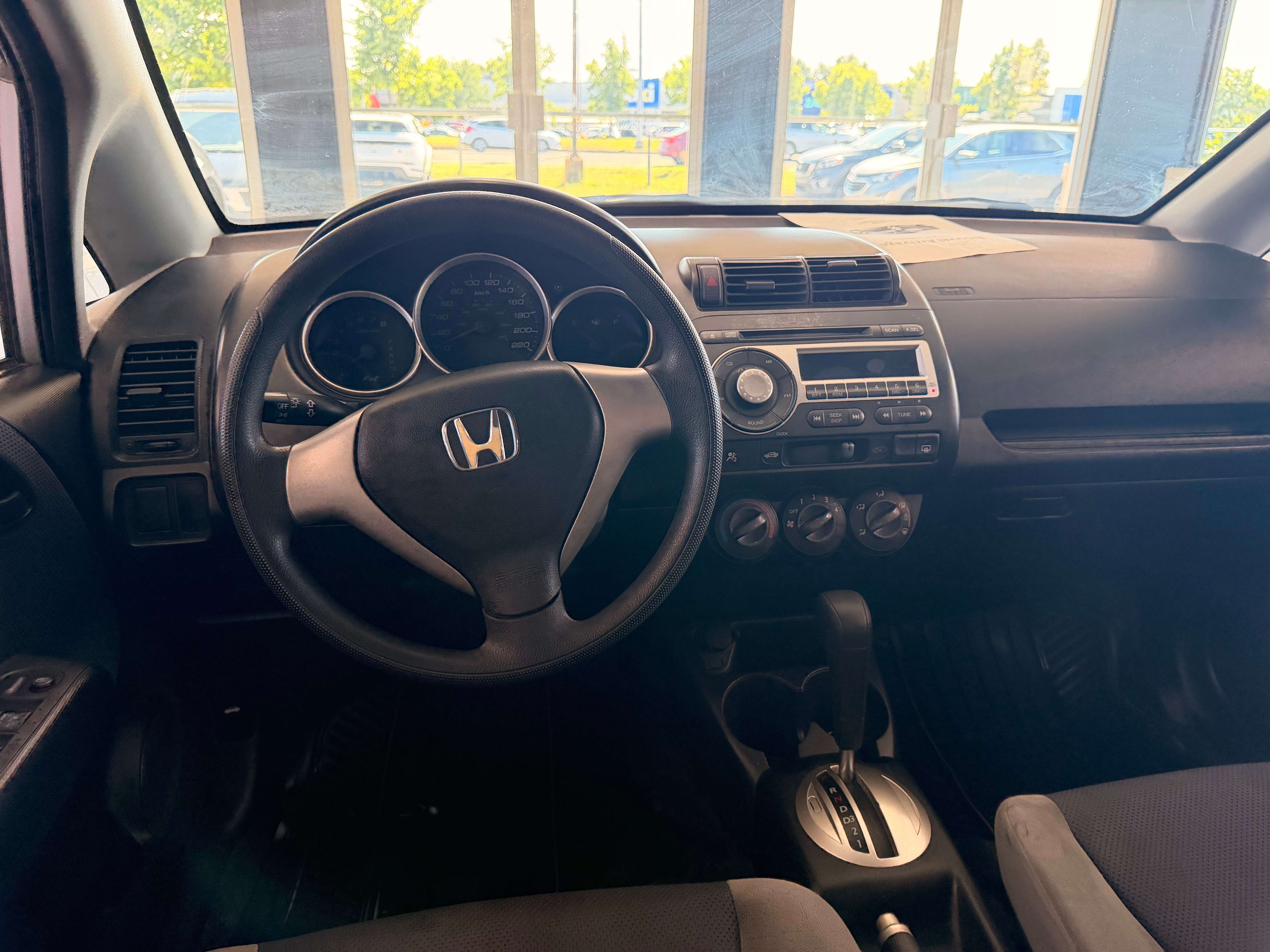 2007 Honda Fit DX - Image 12