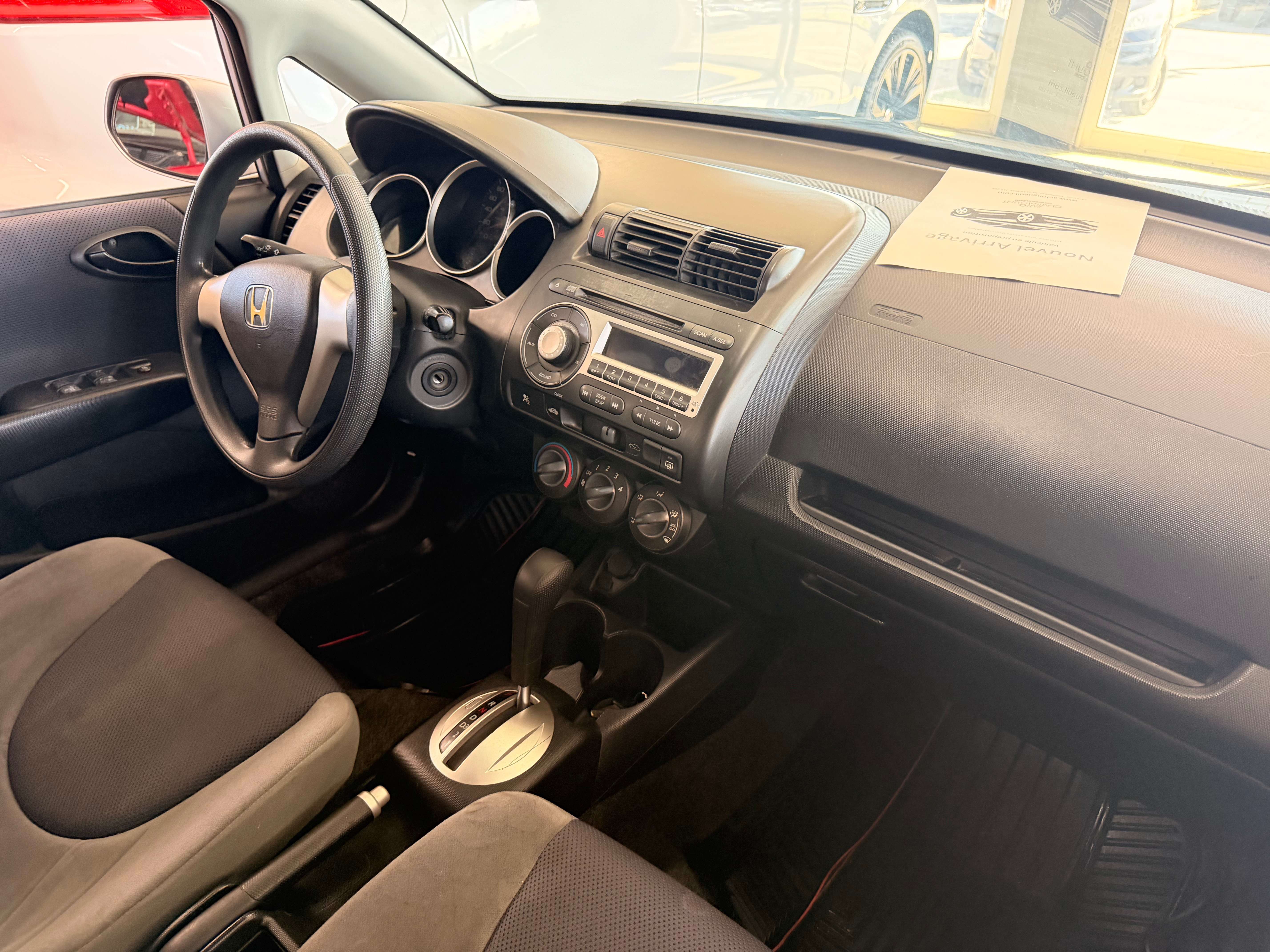 2007 Honda Fit DX - Image 8