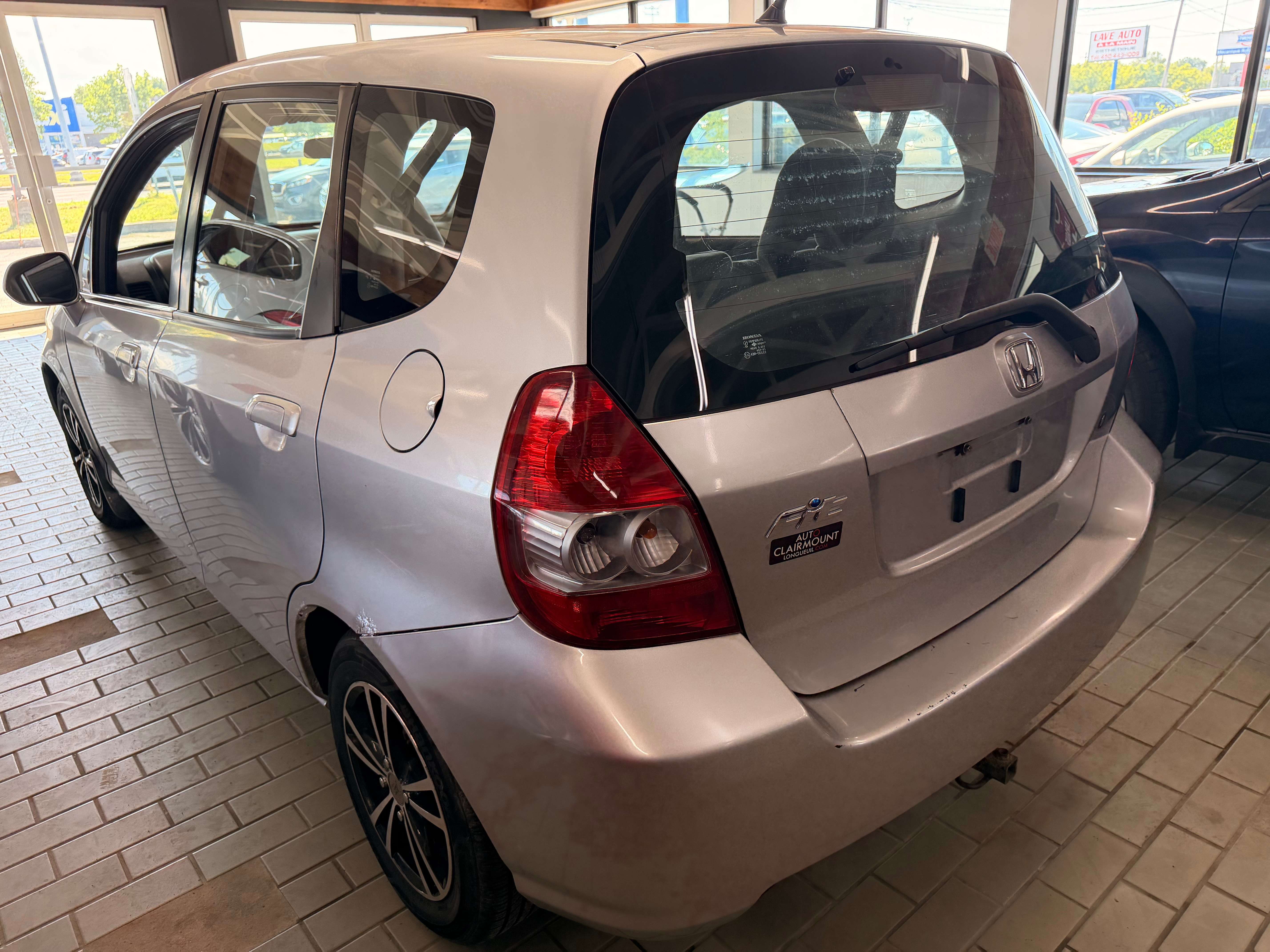 2007 Honda Fit DX - Image 2