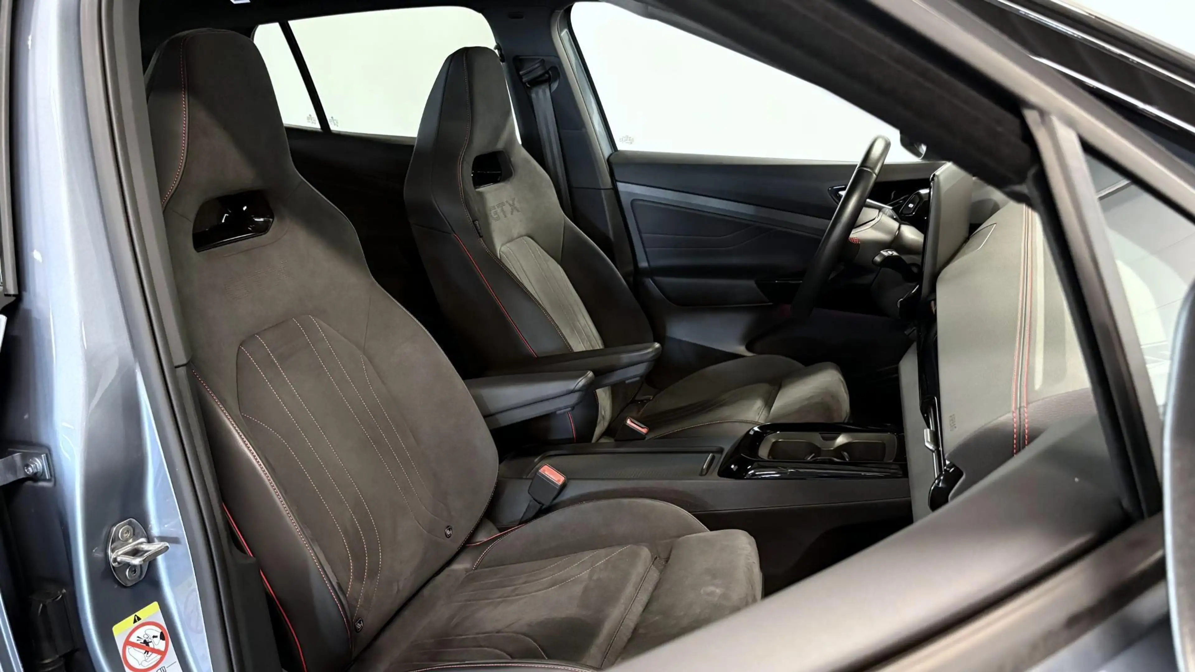 Volkswagen ID.4 GTX Advantage 4Motion 77 kWh | Pano | Trekhaak | 3 — photo 19