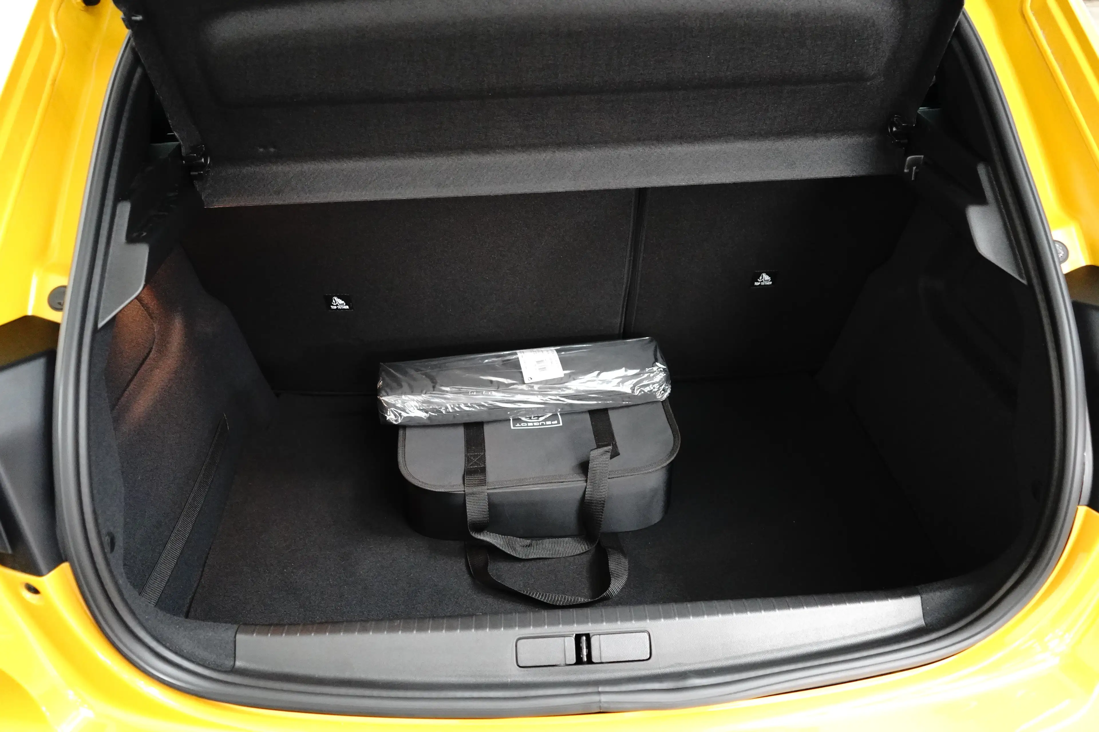 Peugeot e-208 EV Allure 50 kWh | Camera | Stoelverwarming | Park — photo 14