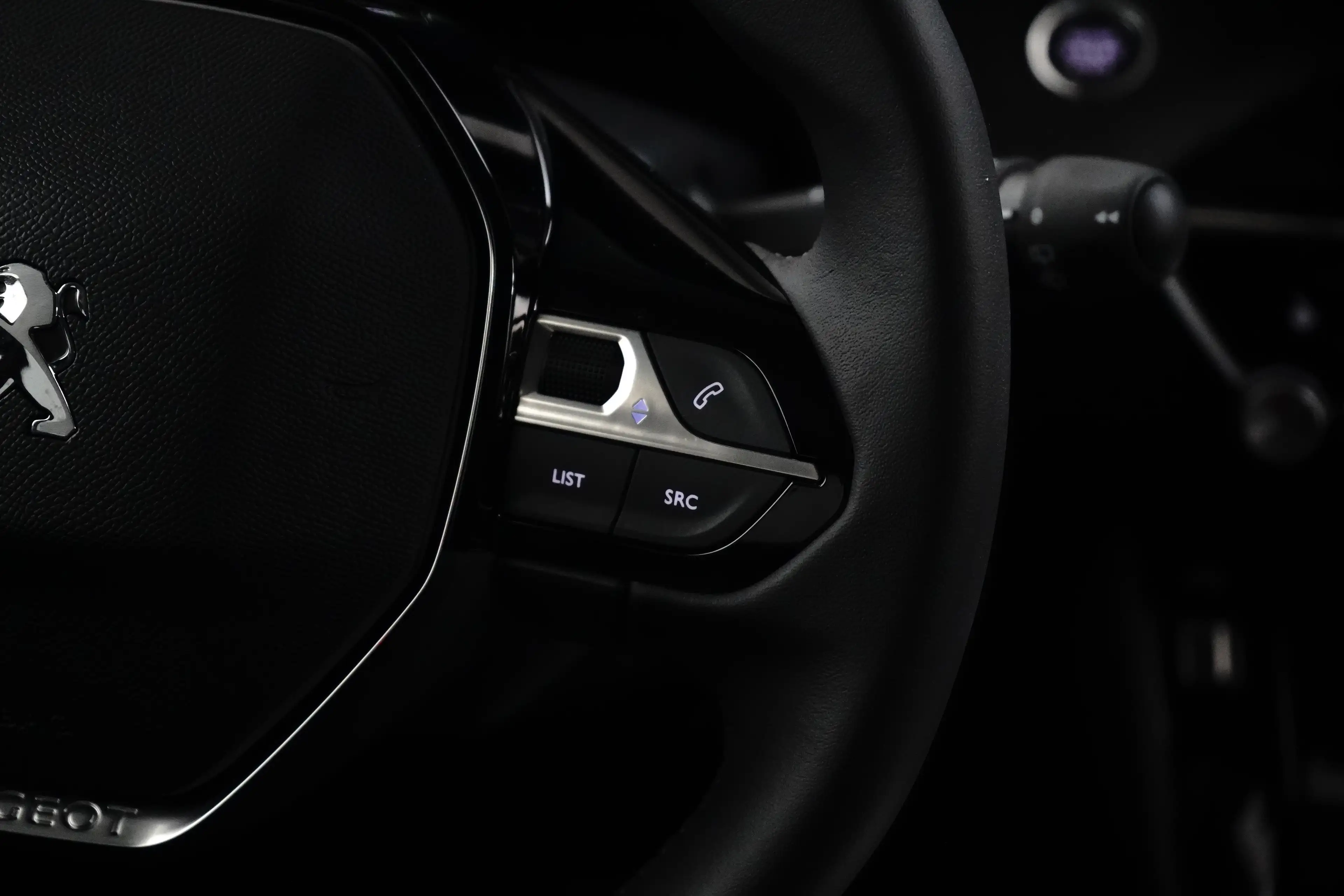 Peugeot e-208 EV Allure 50 kWh | Camera | Stoelverwarming | Park — photo 13