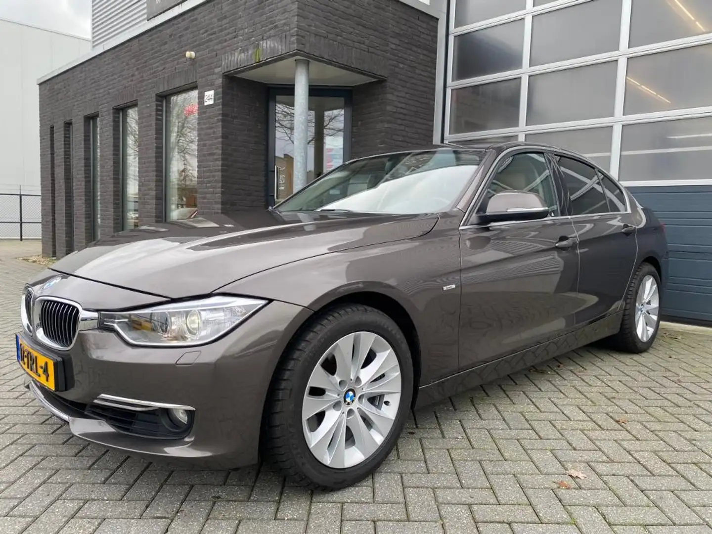 BMW 328 328i Luxury |Org.NL| |Automaat| Brązowy - 2