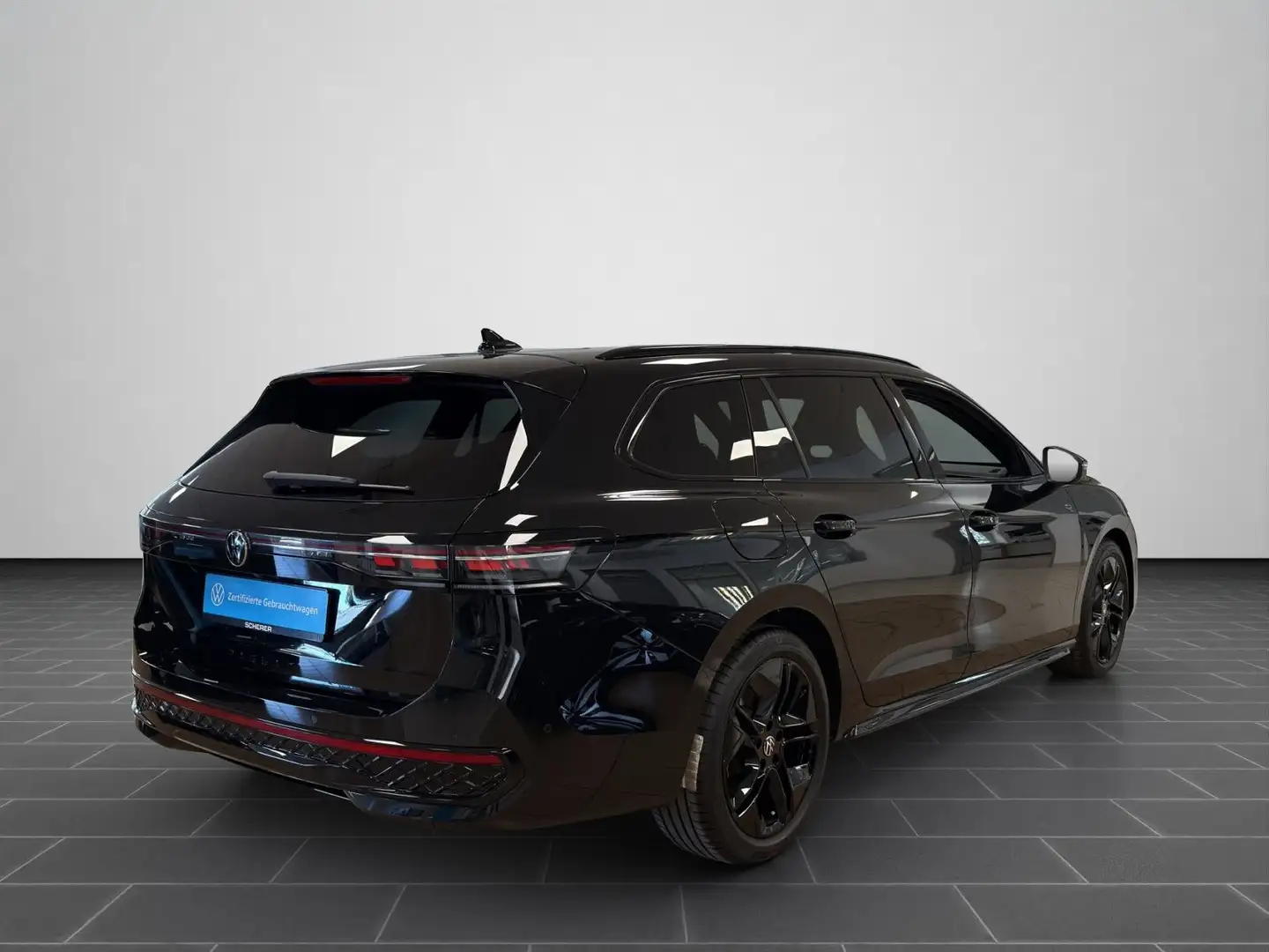 Volkswagen Passat Variant 2.0TDI R-Line DSG BlackStyle Area Schwarz - 2