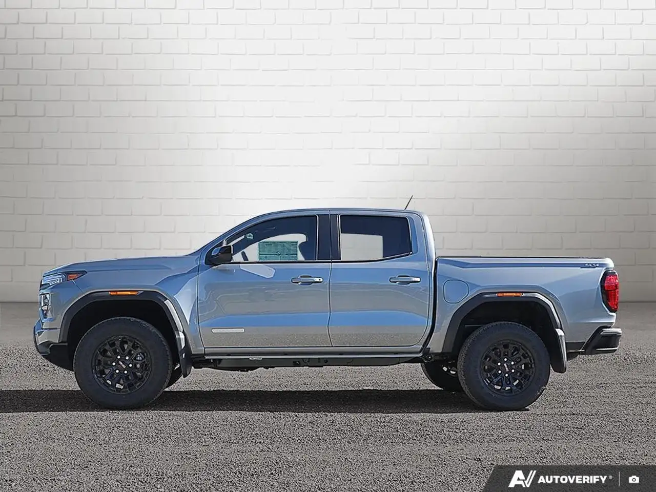 GMC Canyon снимка GMC Canyon