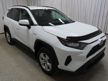 LE AWD, Blindspot Monitoring, Adaptive Cruise Cont