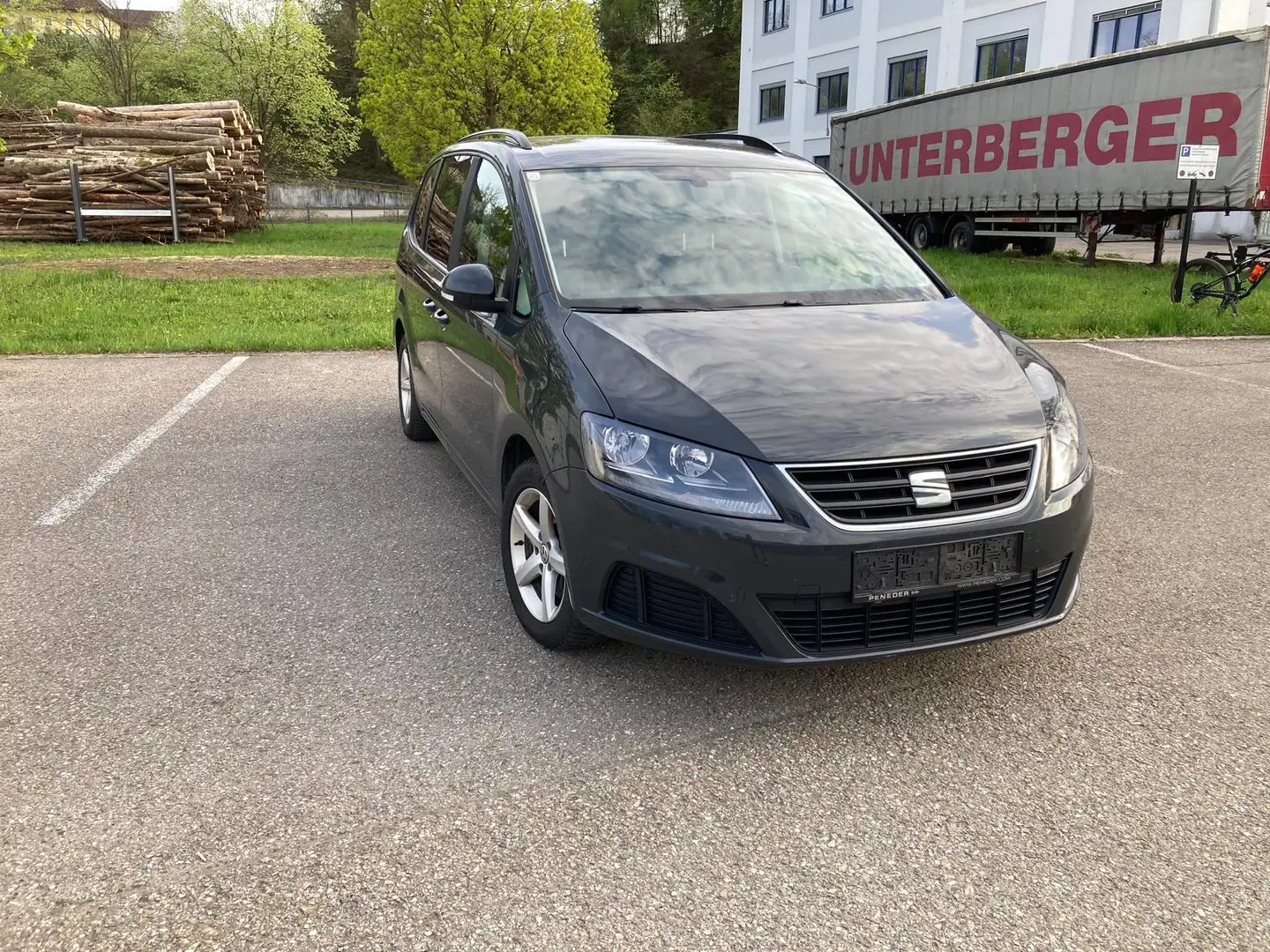 SEAT Alhambra Alhambra Business 2,0 TDI CR Business Grau - 2