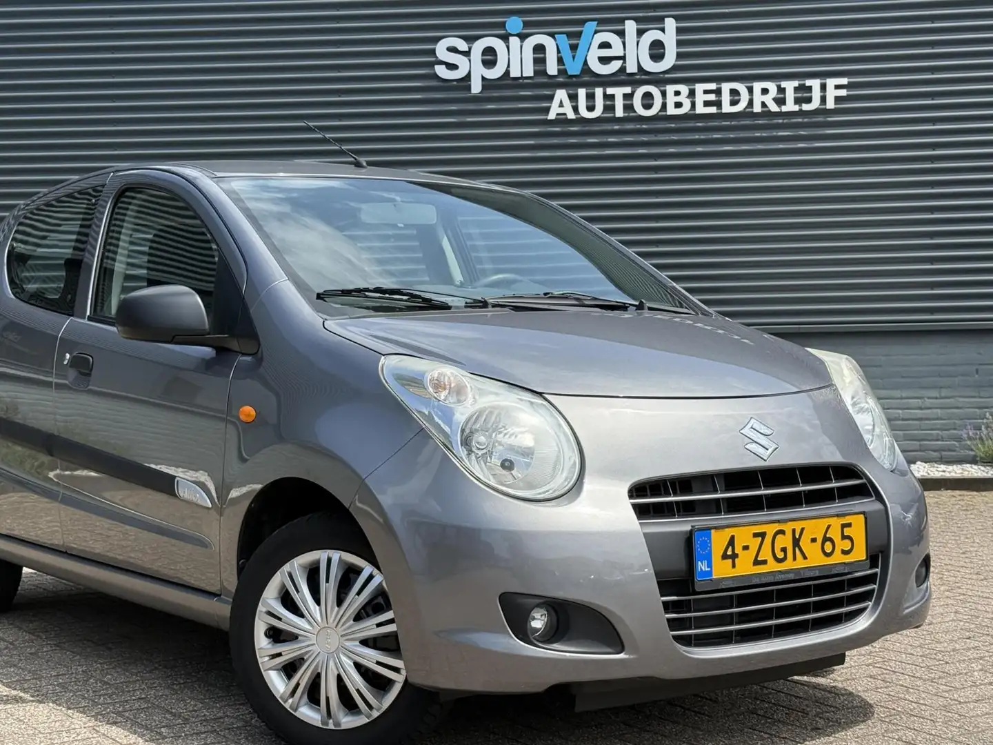 Suzuki Alto 1.0 Celebration EASSS BJ`15 NAP NL Airco Dealer on Grijs - 2