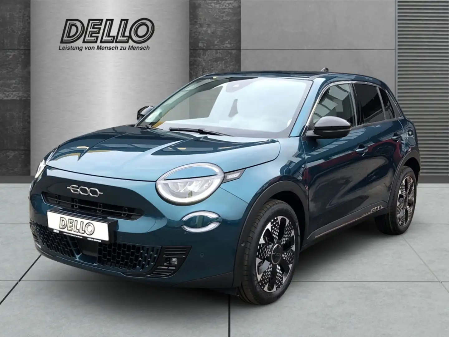 Fiat 600 La Prima Navi 360 Kamera Massagesitze LED El. Heck Grün - 1