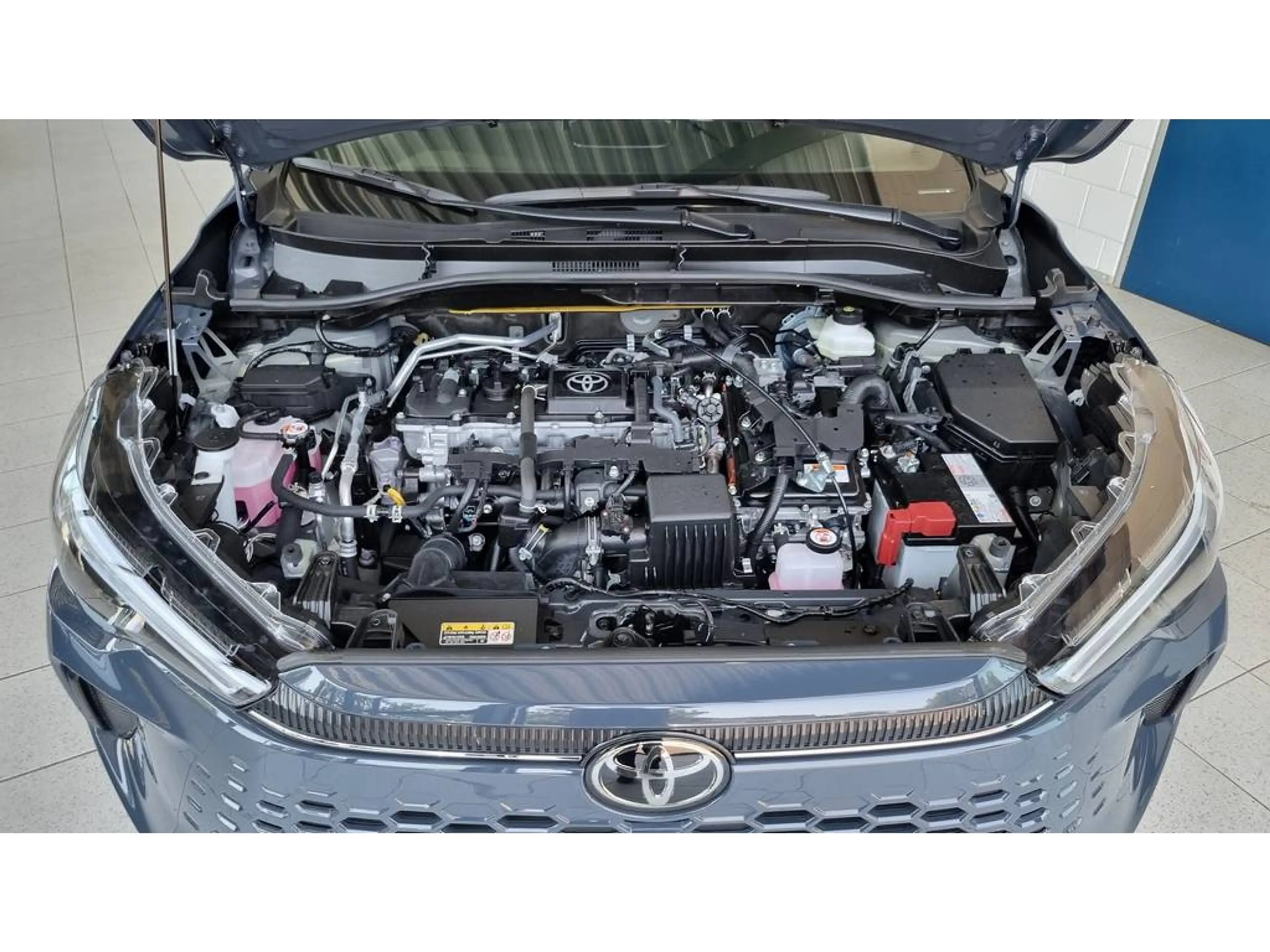 Toyota Corolla Cross Hybrid 140 Dynamic — photo 27