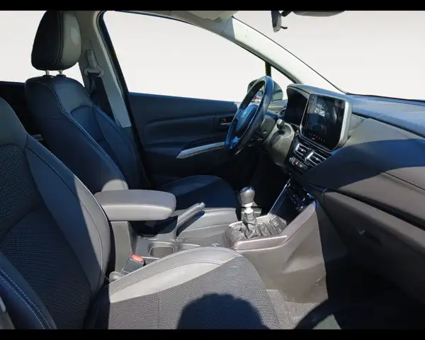 Suzuki S-Cross view 15