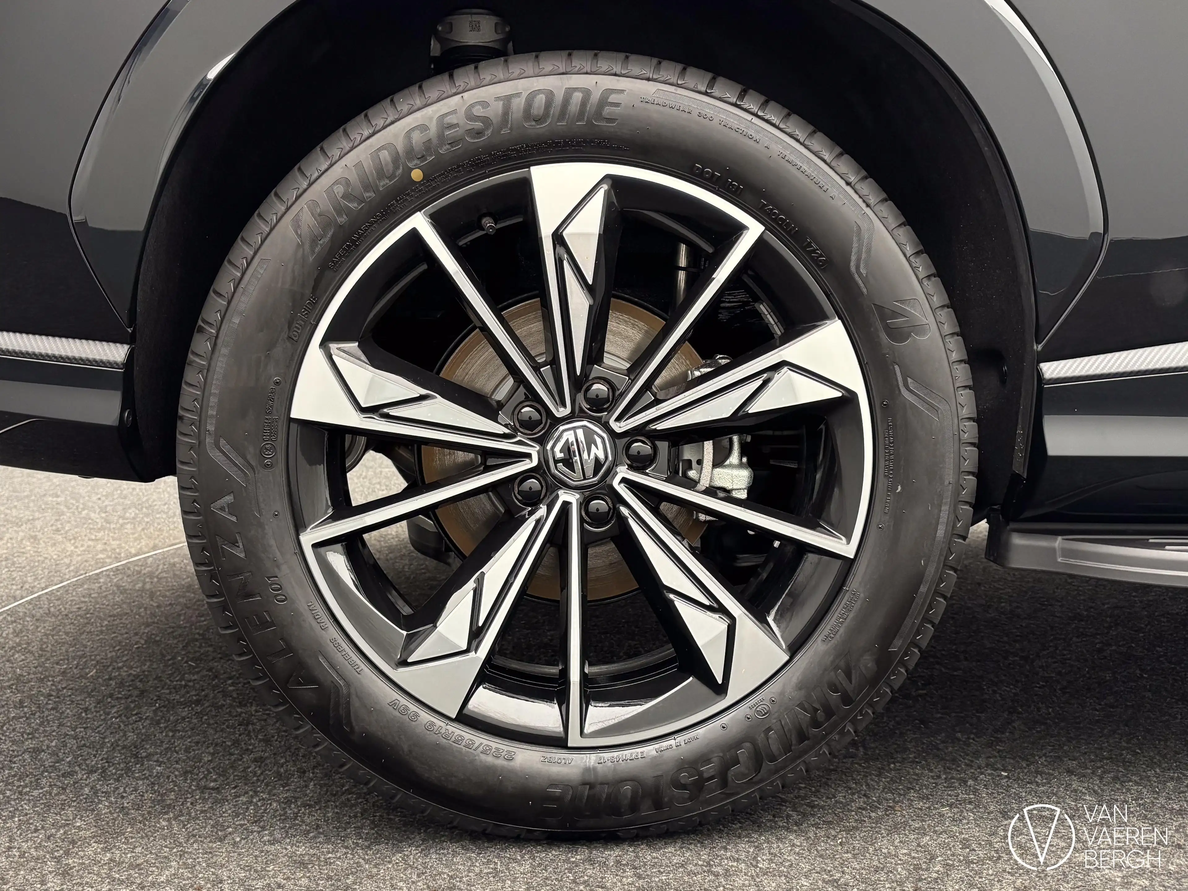 MG HS PHEV/ Luxury/ 1.5 turbo / 7j garantie — photo 9