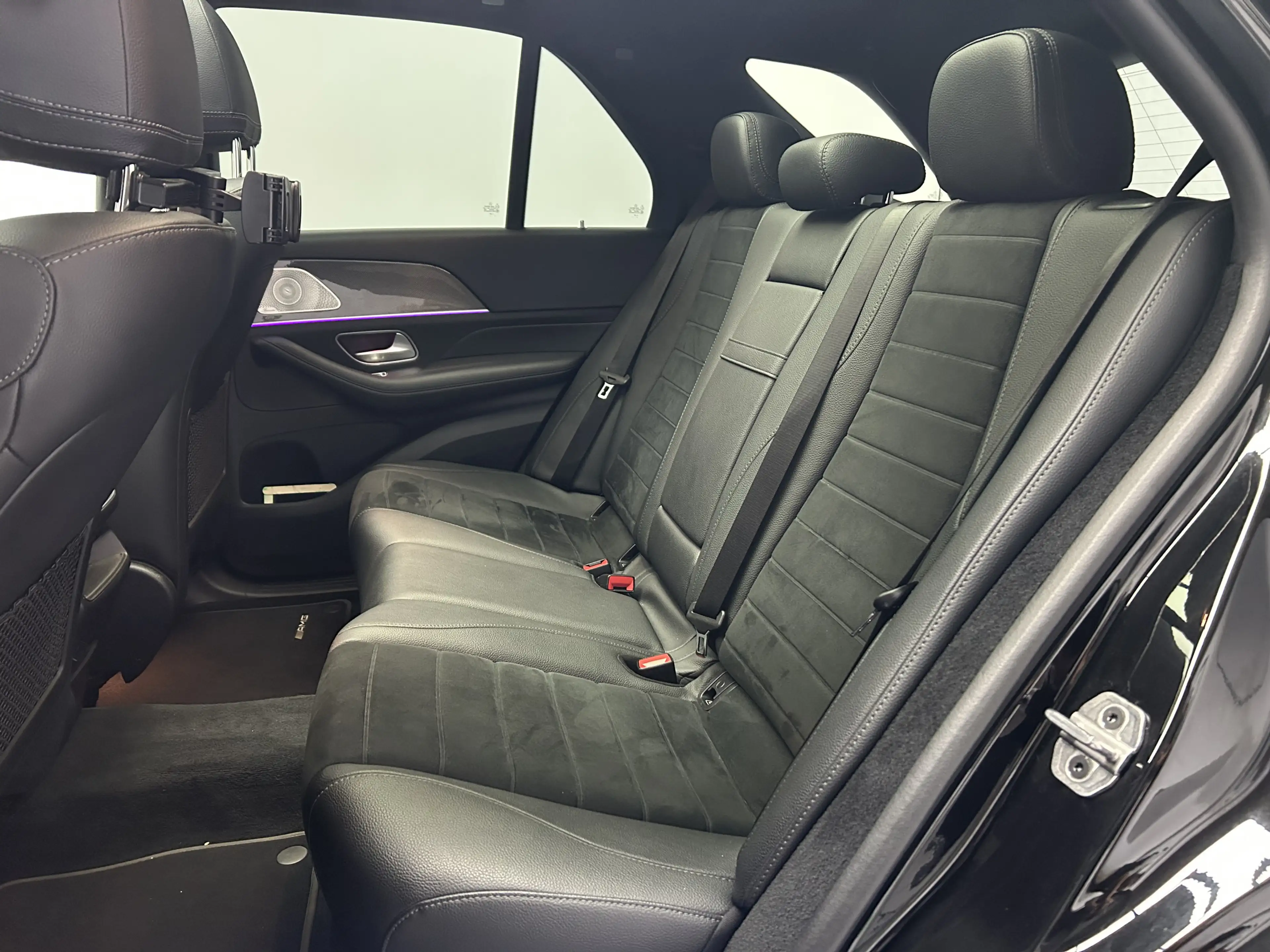 Mercedes-Benz GLE 400 d 4M AMG-Line Pano Widescreen Burmester — photo 8