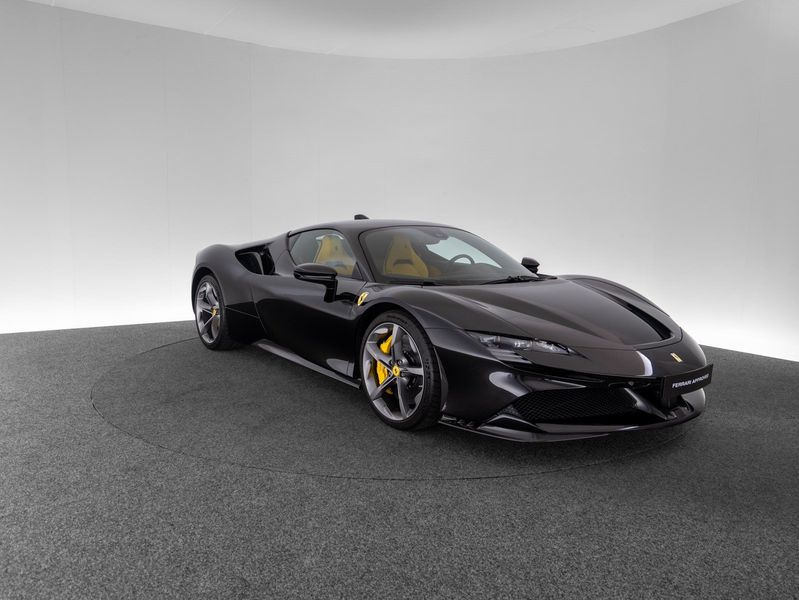 Ferrari SF90 Stradale — photo 3