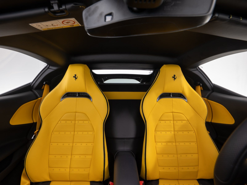 Ferrari SF90 Stradale — photo 10