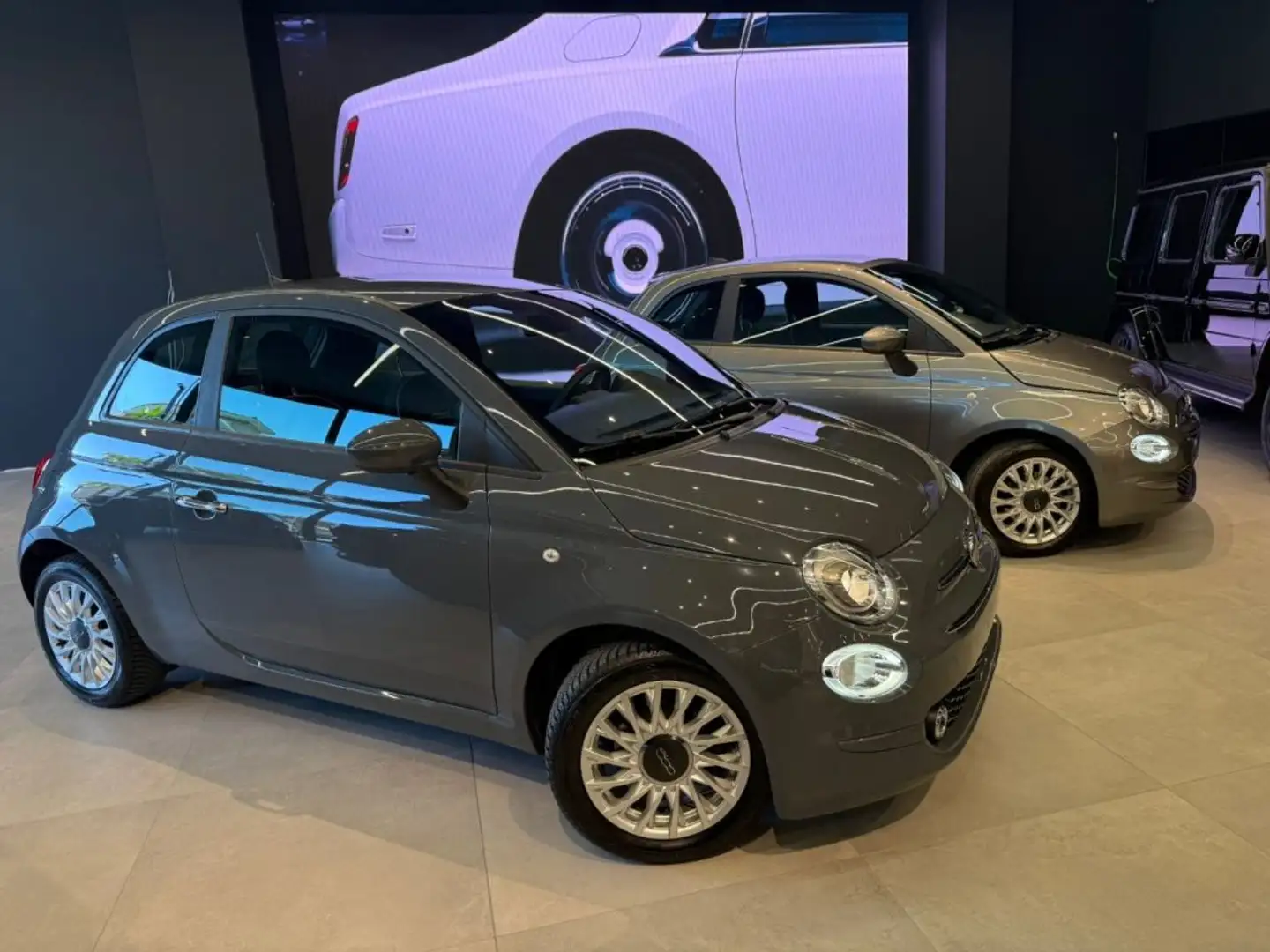Fiat 500 1.0 Hybrid Lounge Grigio - 1