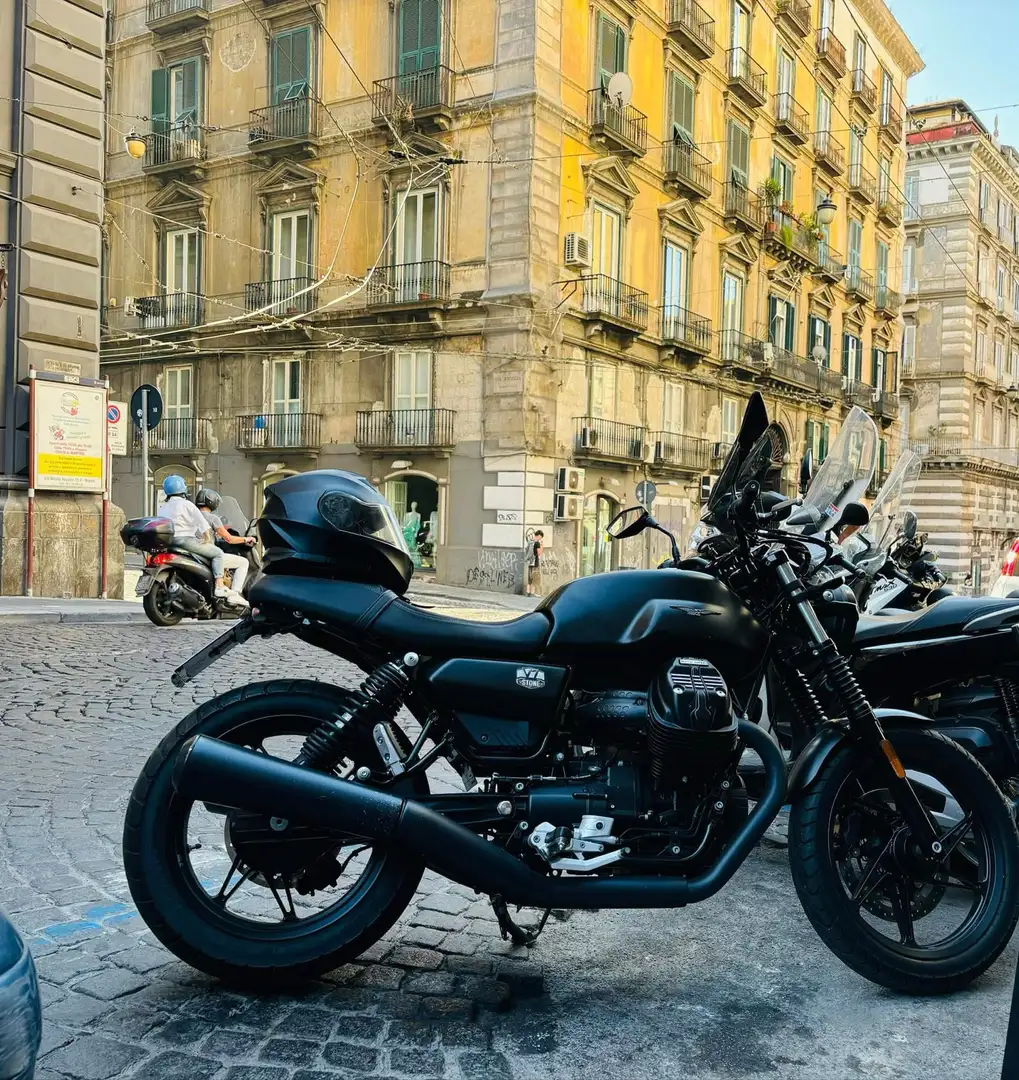 Moto Guzzi V 7 v7 stone - 1