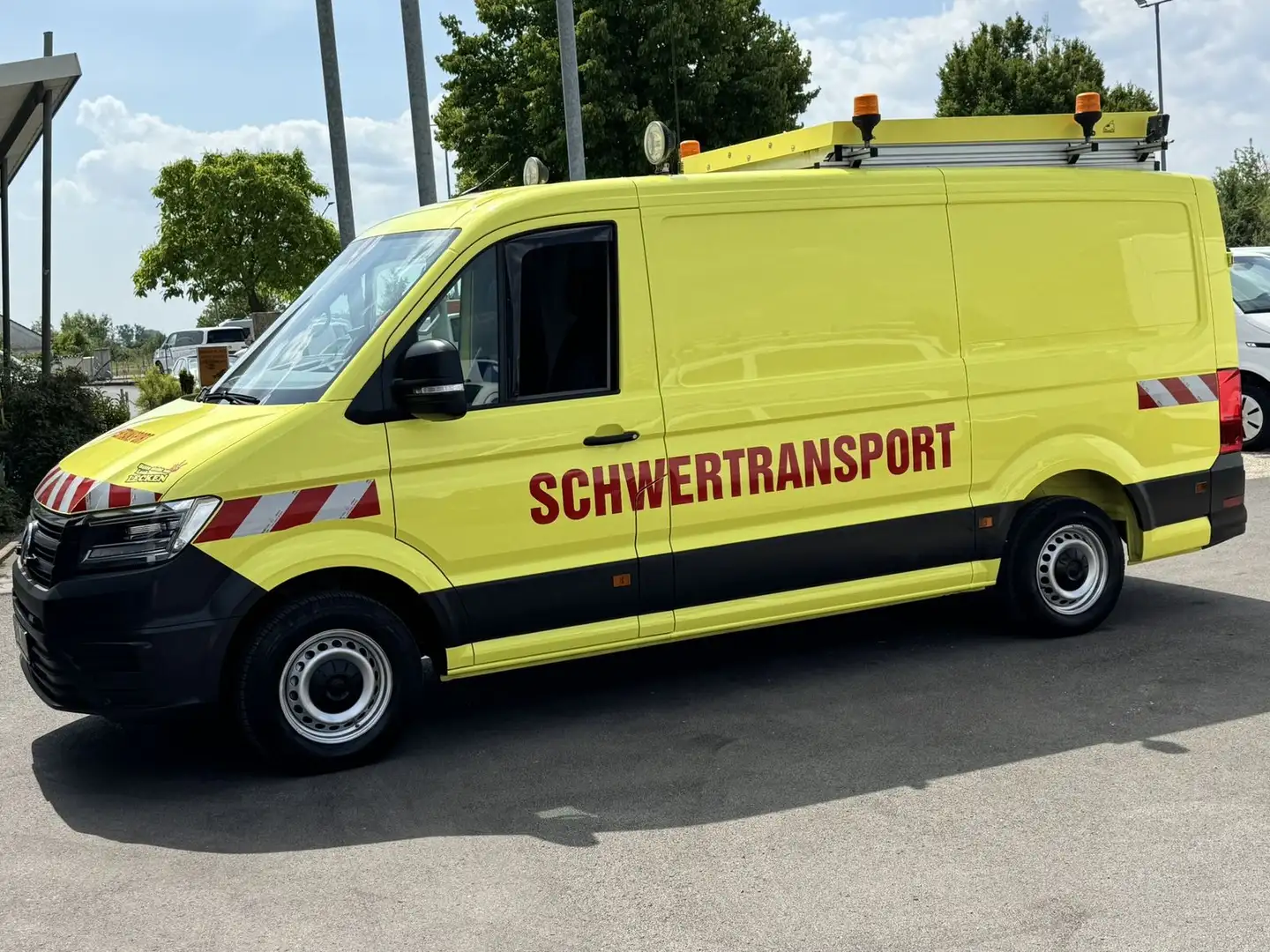 Volkswagen Crafter Kasten 35 DSG ACC*LED*Begleitfahrzeug Желтый - 2