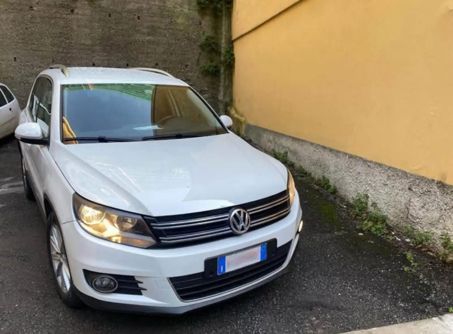 Volkswagen Tiguan 2.0 tdi bm Sport&Style 110cv E6 - 2