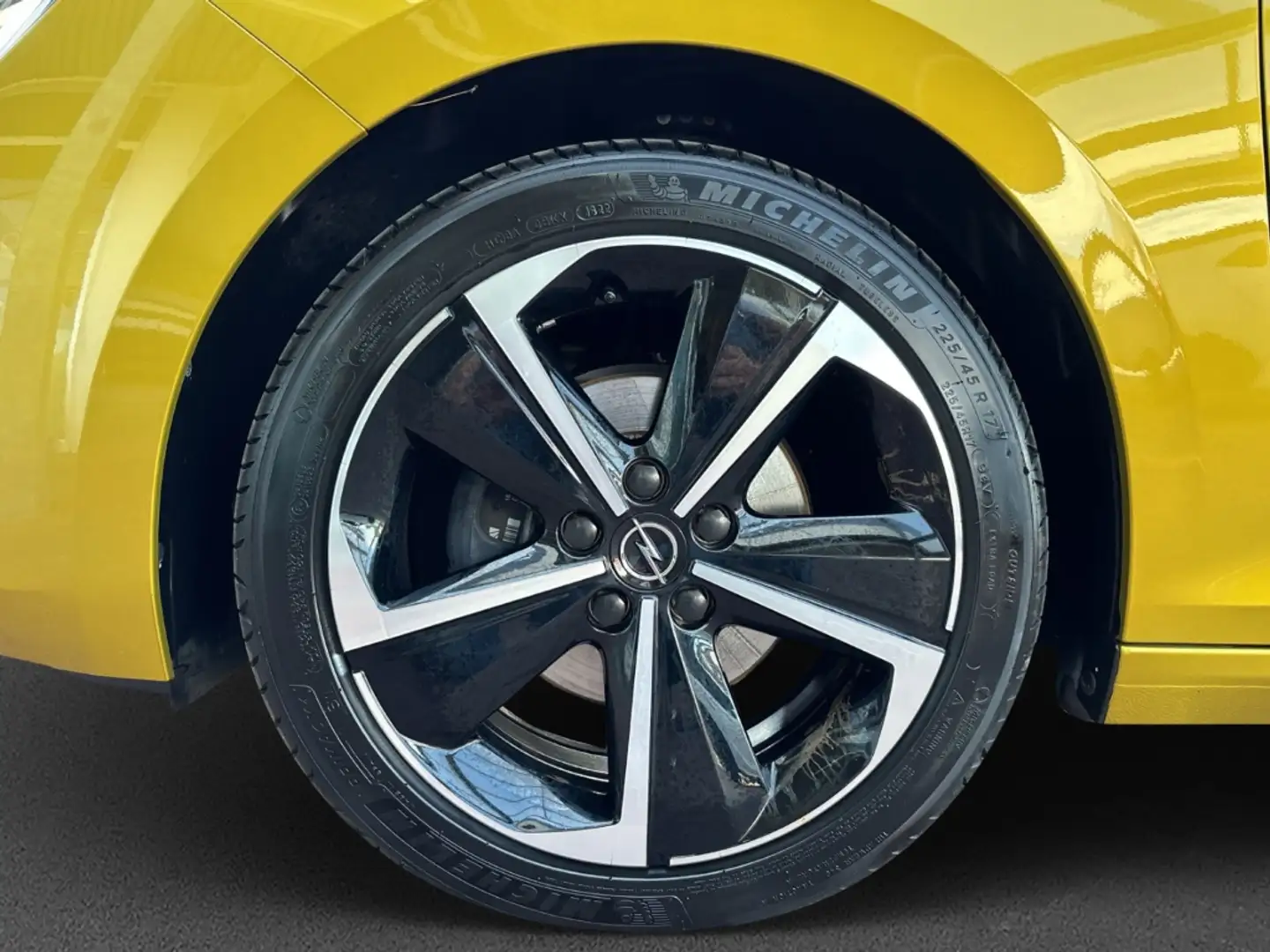 Opel Astra L Edition 1.2 T - RFK LED PDC uvm. Jaune - 2