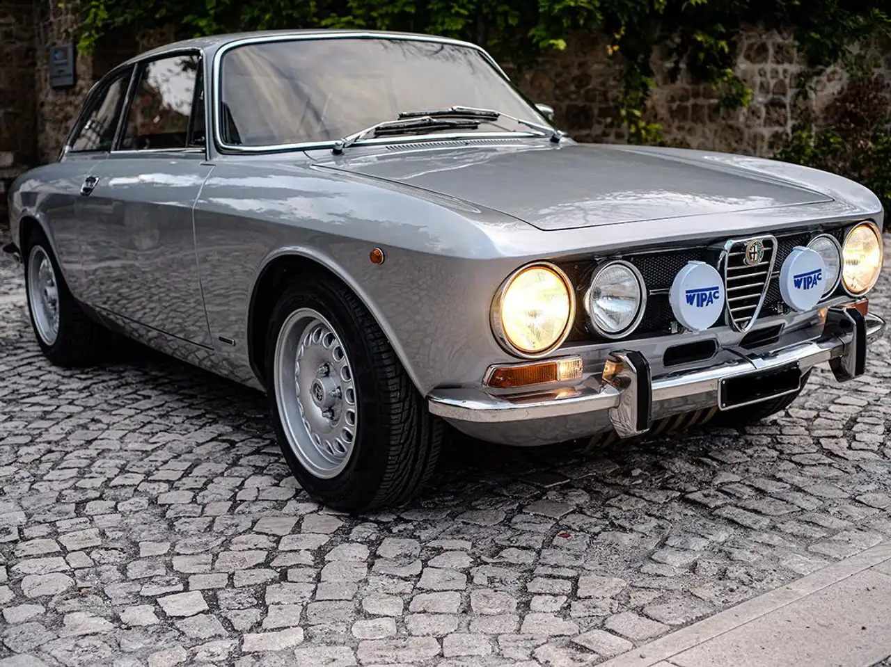 Alfa Romeo GT 1750, foto 3