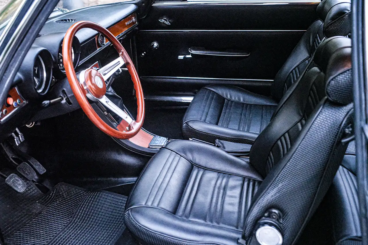 Alfa Romeo GT 1750, foto 11