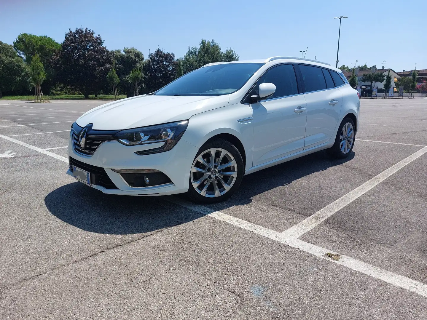 Renault Megane Sporter 1.5 dci energy Intens 110cv edc - 1