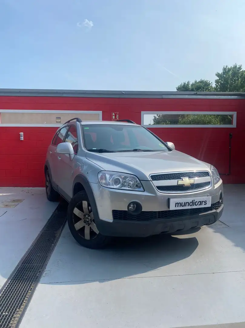 Chevrolet Captiva 2.0VCDi LT 7 pl. - 2