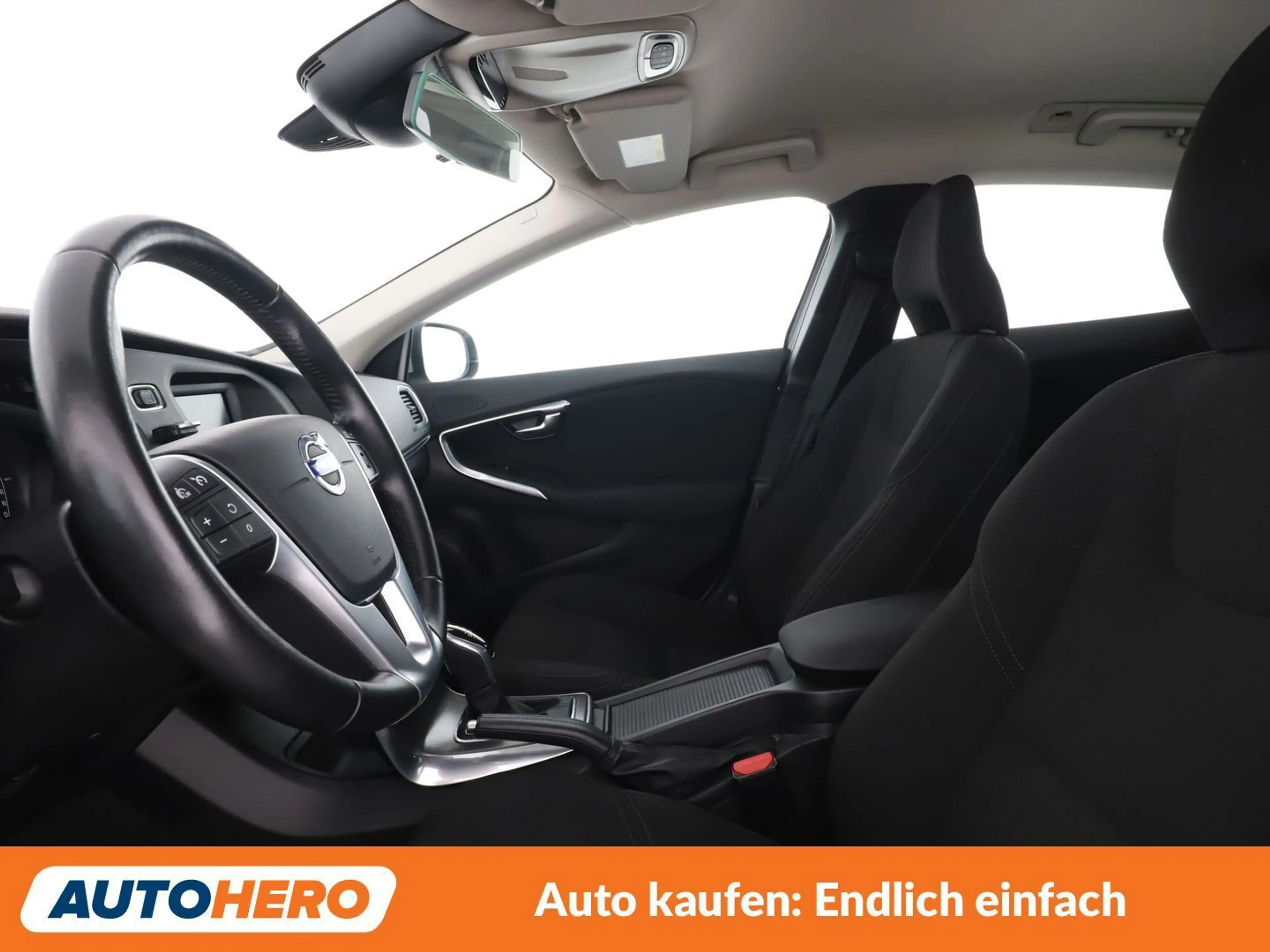 Volvo V40 2.0 D2 Kinetic — photo 10