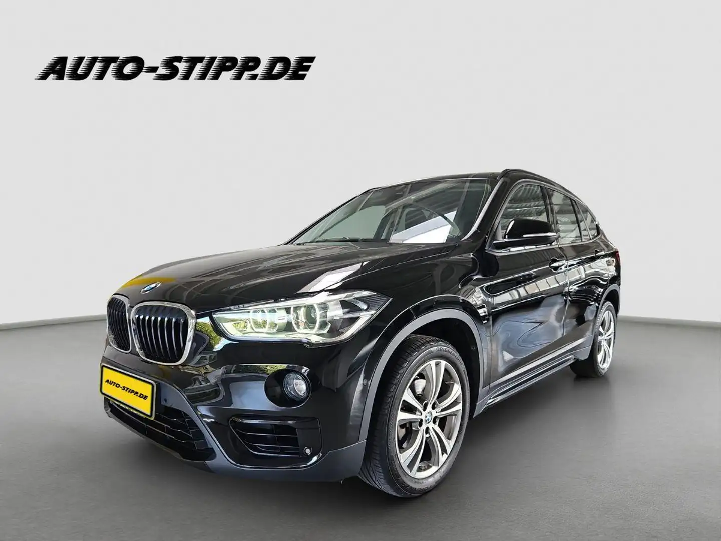 BMW X1 sDrive 18i Sport Line NAVI TEMP LED SITZH PDC Noir - 2