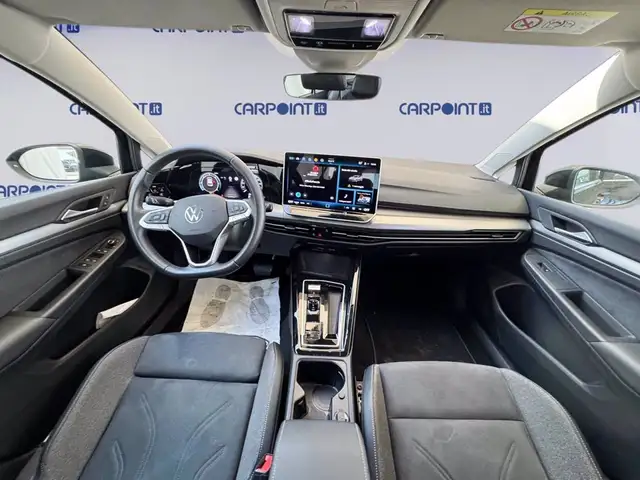 Volkswagen Golf view 11