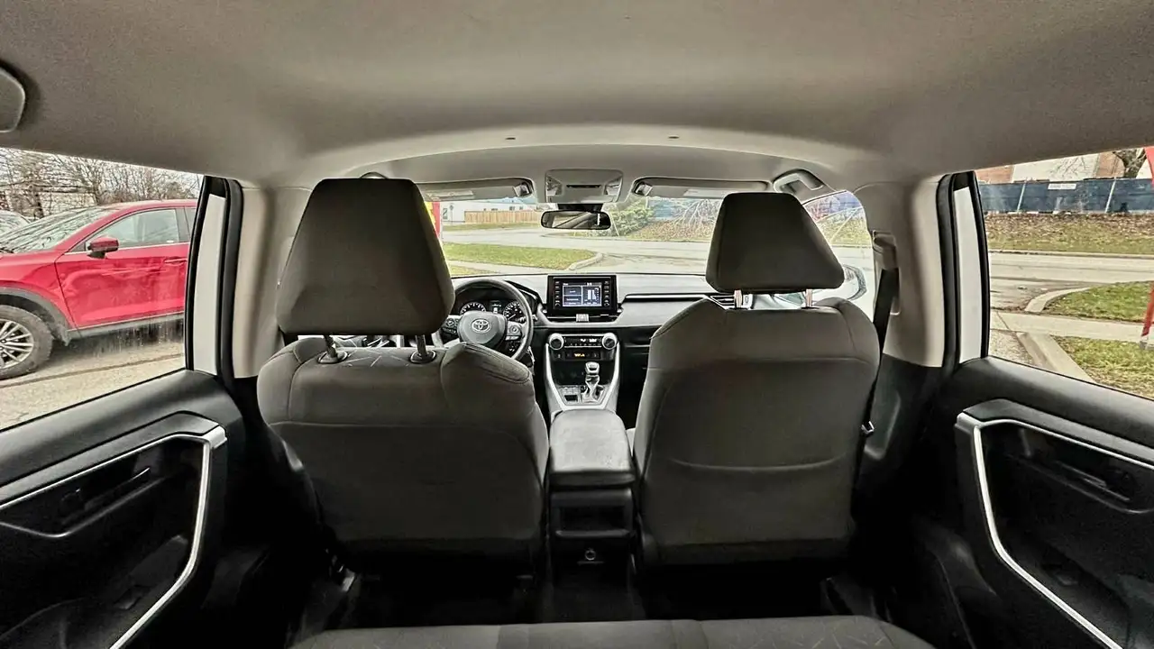 Toyota RAV 4 снимка Toyota RAV 4