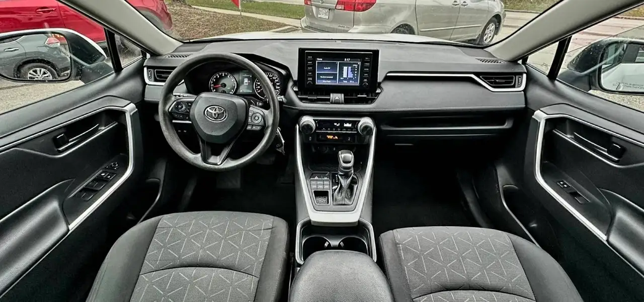Toyota RAV 4 снимка Toyota RAV 4