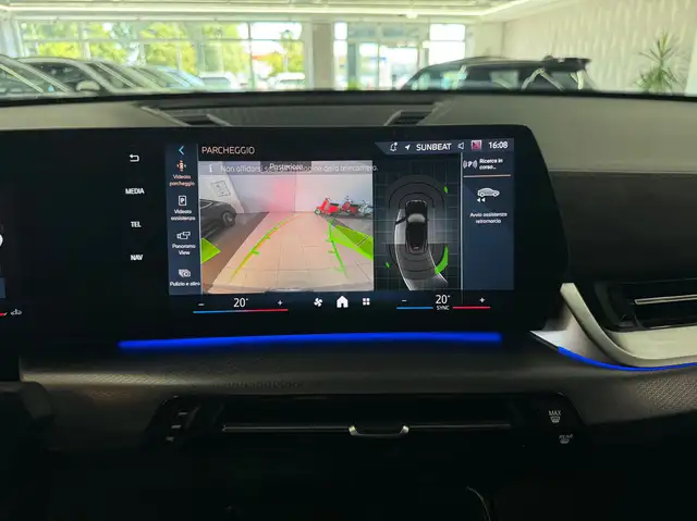 BMW X2 view 11
