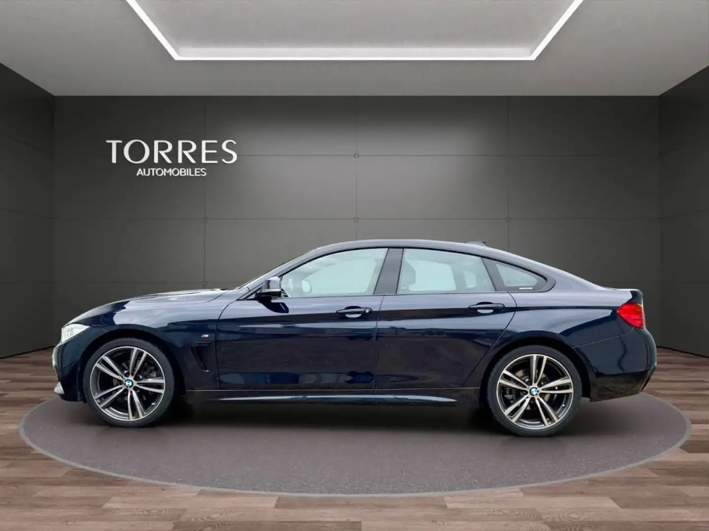 BMW 420 420d Xdrive M-sport 190ch Zwart - 1