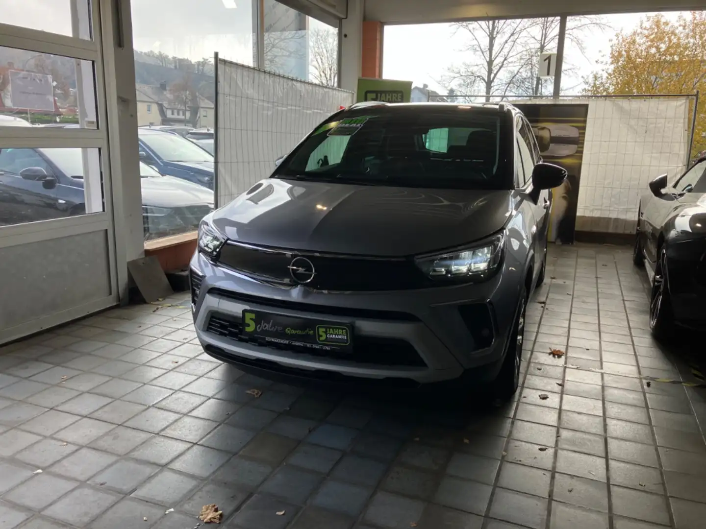 Opel Crossland 1.2T LED+Navi+Sitzheizung+2xKlima+LM Grau - 2