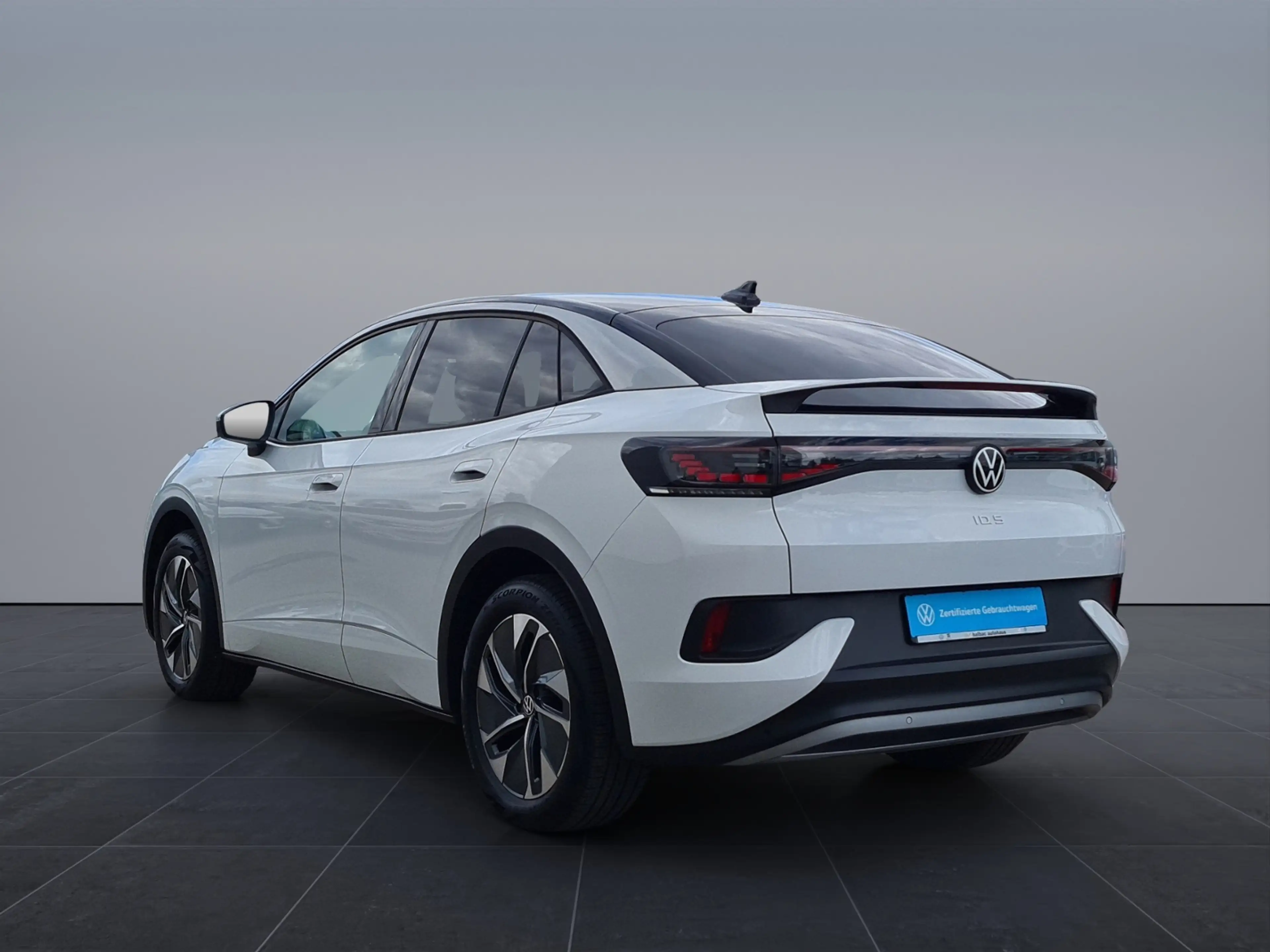 Volkswagen ID.5 Pro 210kW +AHK+WÄRMEP+NAVI+MATRIX+APPCONN+SHZ+PDC — photo 5