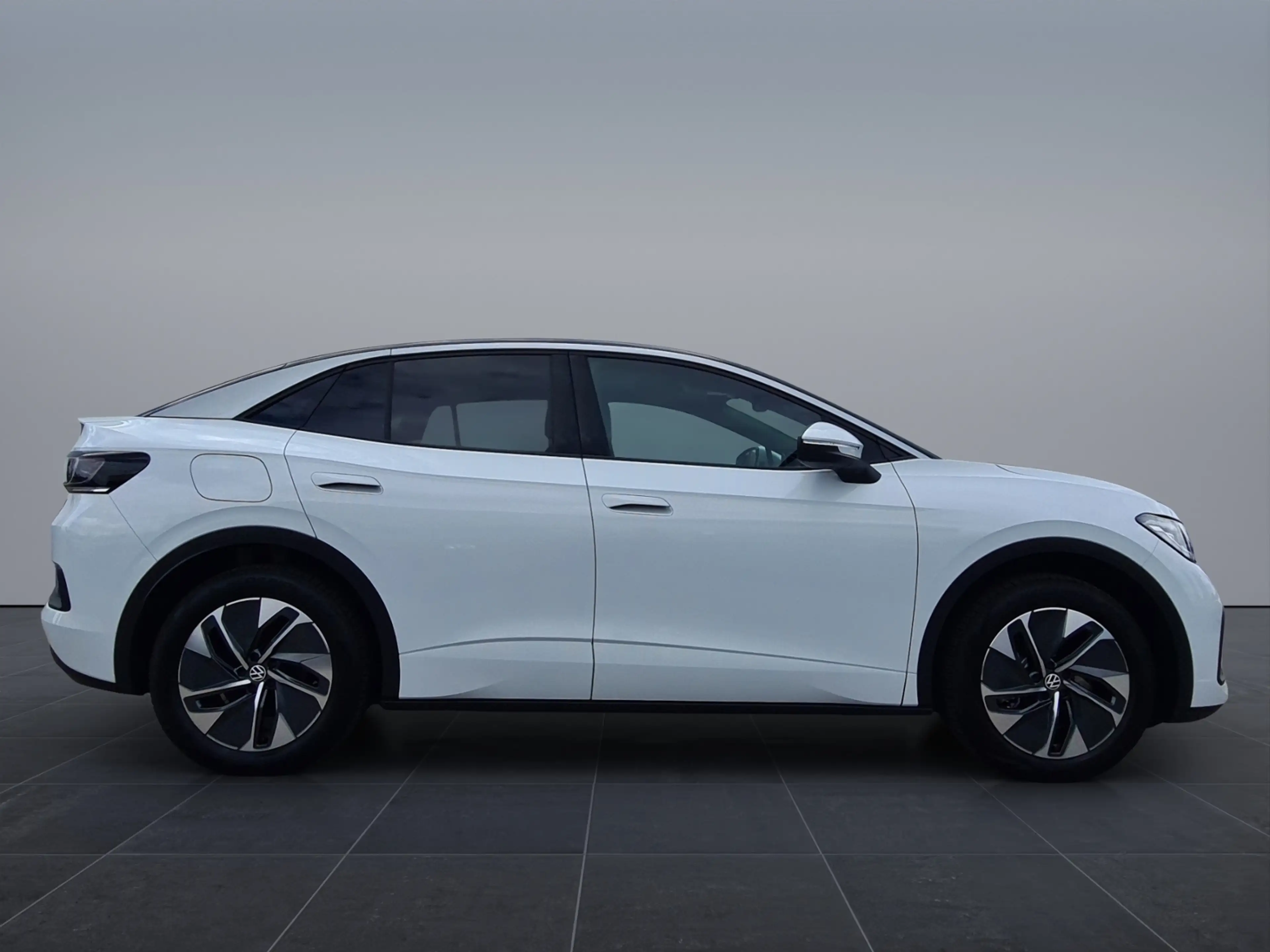 Volkswagen ID.5 Pro 210kW +AHK+WÄRMEP+NAVI+MATRIX+APPCONN+SHZ+PDC — photo 8