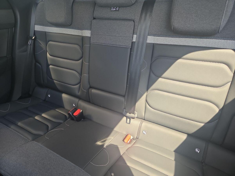 Citroen C4 1.2 12V e-THP / PureTech — photo 14