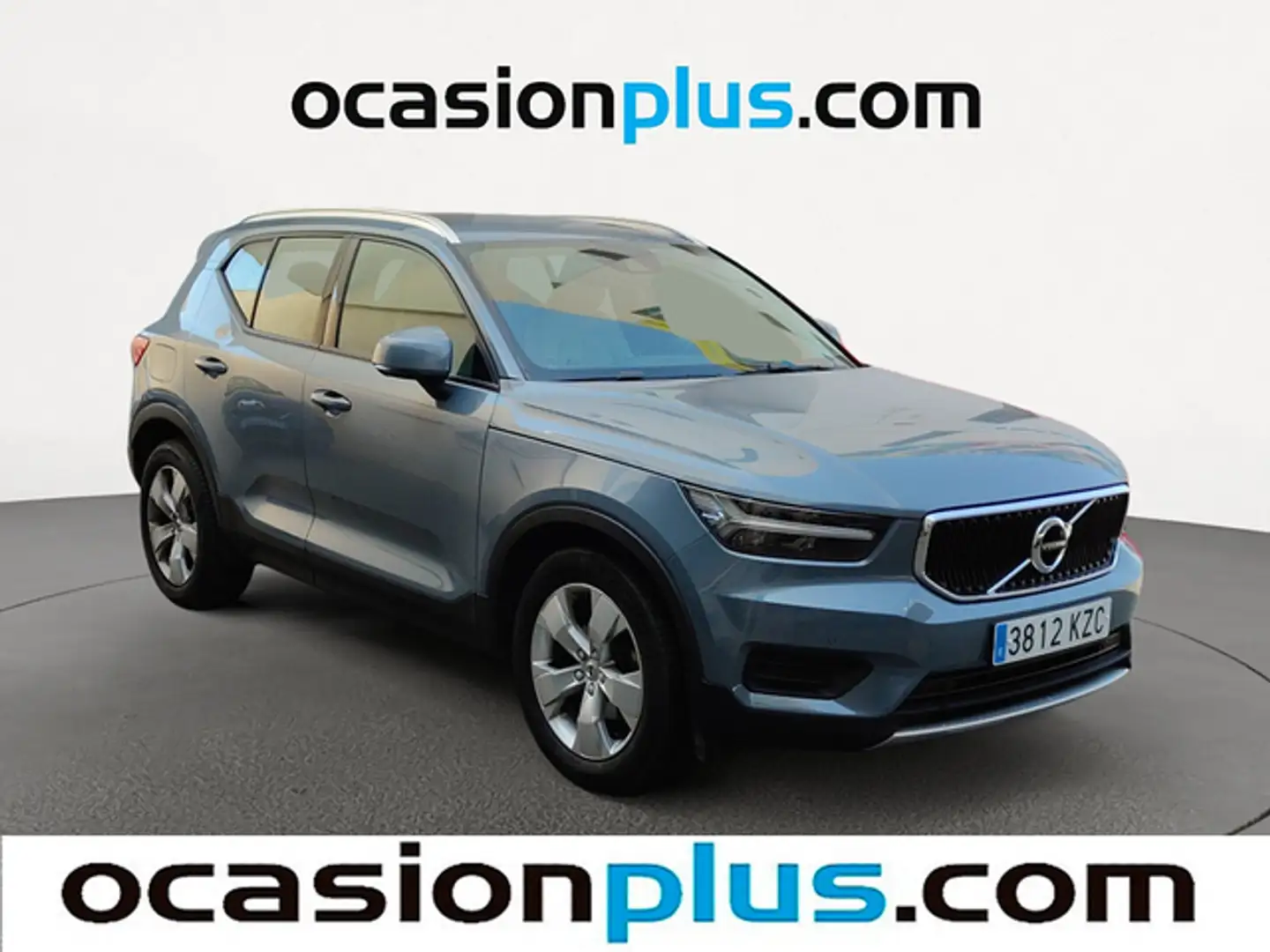 Volvo XC40 D3 Business Plus Aut. Gris - 2