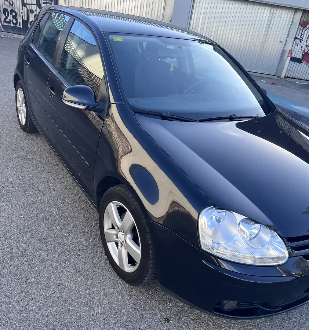 Volkswagen Golf 1.6 FSI Soul 110 - 2