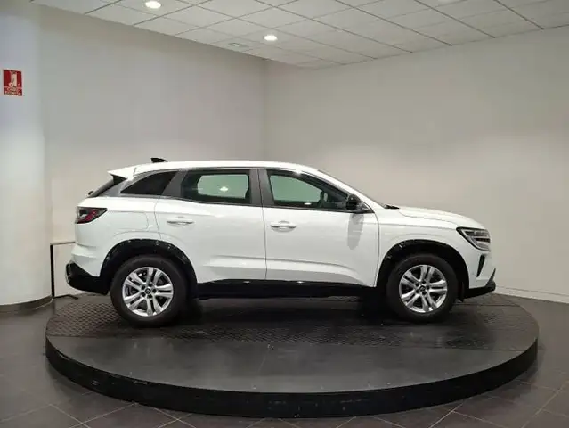Renault Austral view 2