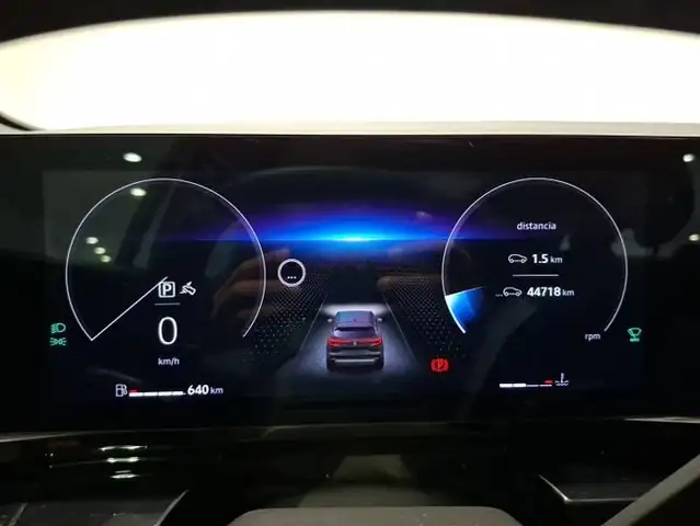Renault Austral view 15