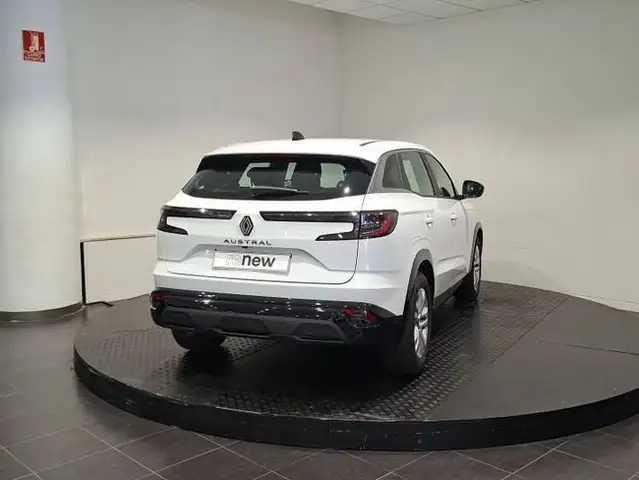 Renault Austral view 3