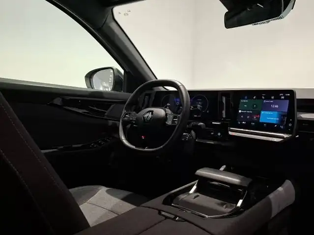 Renault Austral view 10