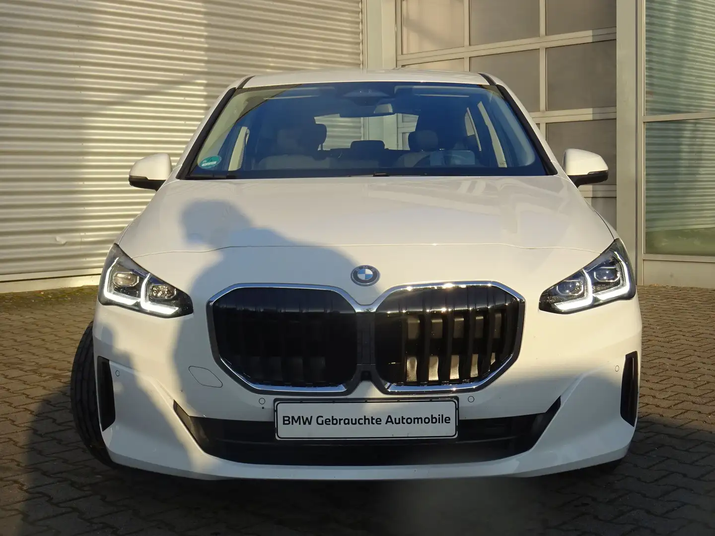 BMW 225 e xDrive Active Tourer HuD 360° ACC adLED SH Weiß - 2