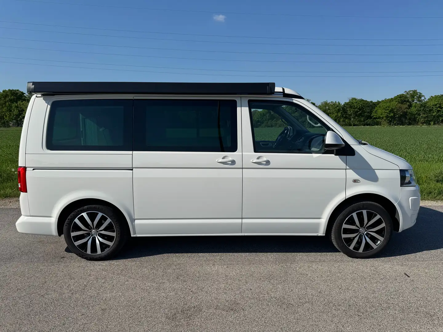 Volkswagen T5 California Comfort Line 2.0 TDI (140PS) 6-Gang, Frontantrieb Weiß - 2