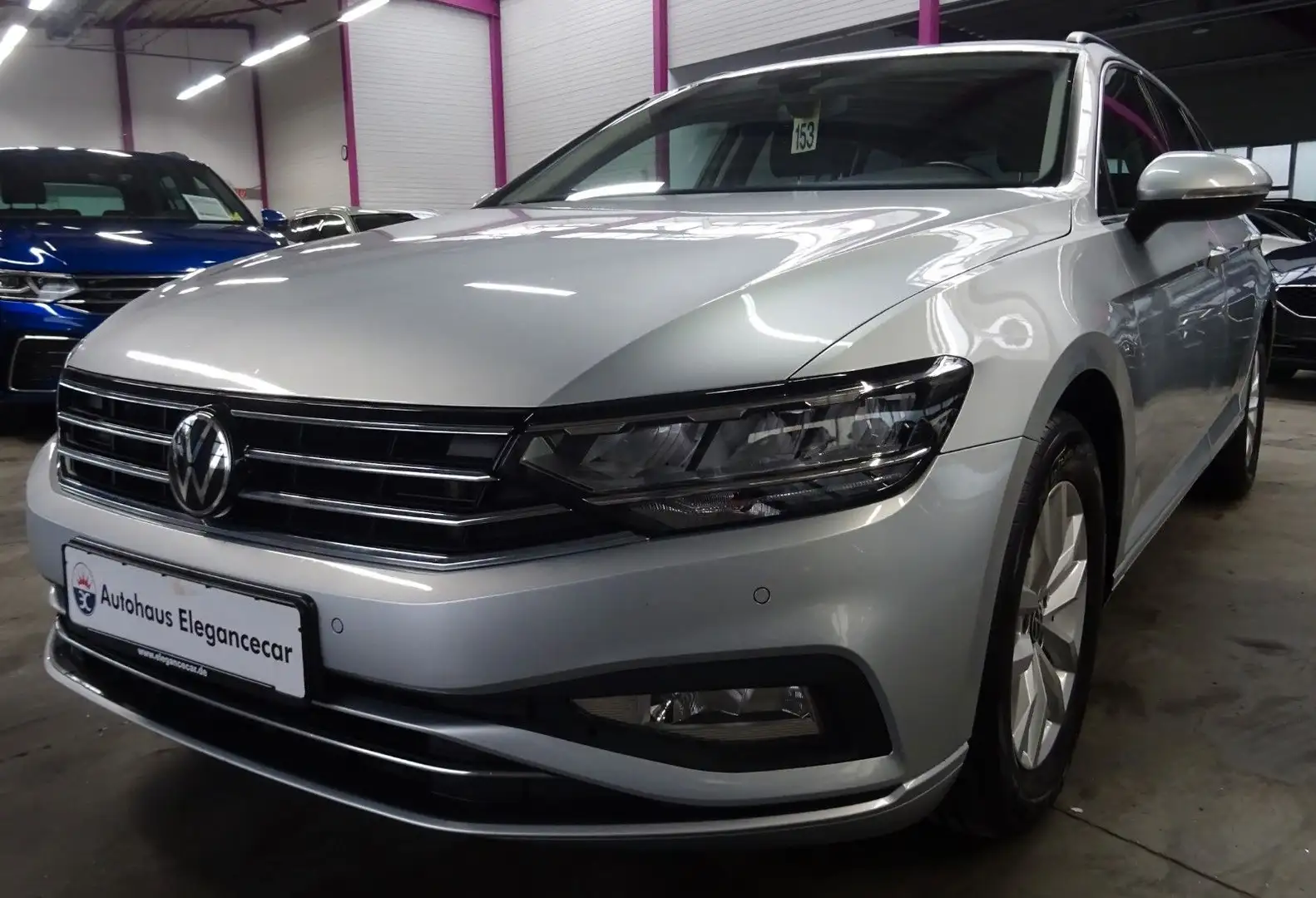 Volkswagen Passat Variant PASSAT 2.0 TDI CL.*AHK*ACC*CAM*MASSAGE* Argento - 1