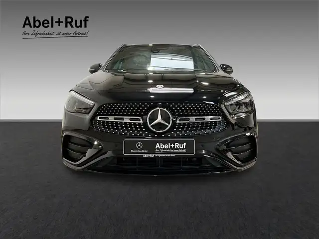 Mercedes-Benz Gla Class view 2