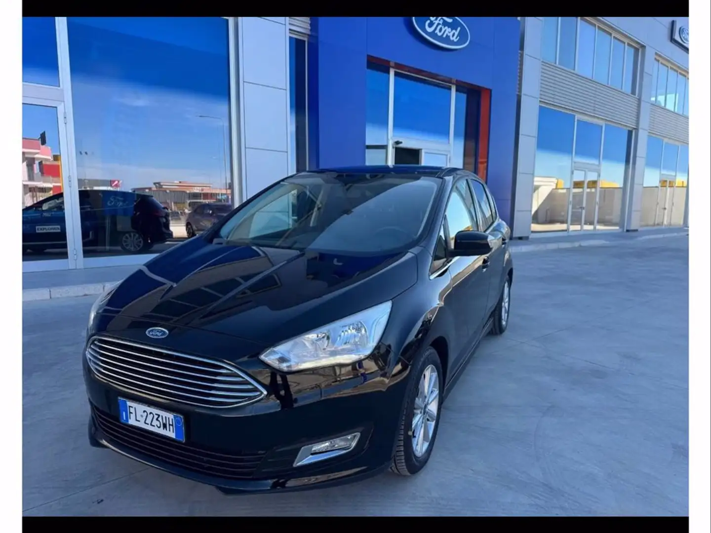 Ford C-Max 1.5 tdci titanium s&s 120cv Noir - 1